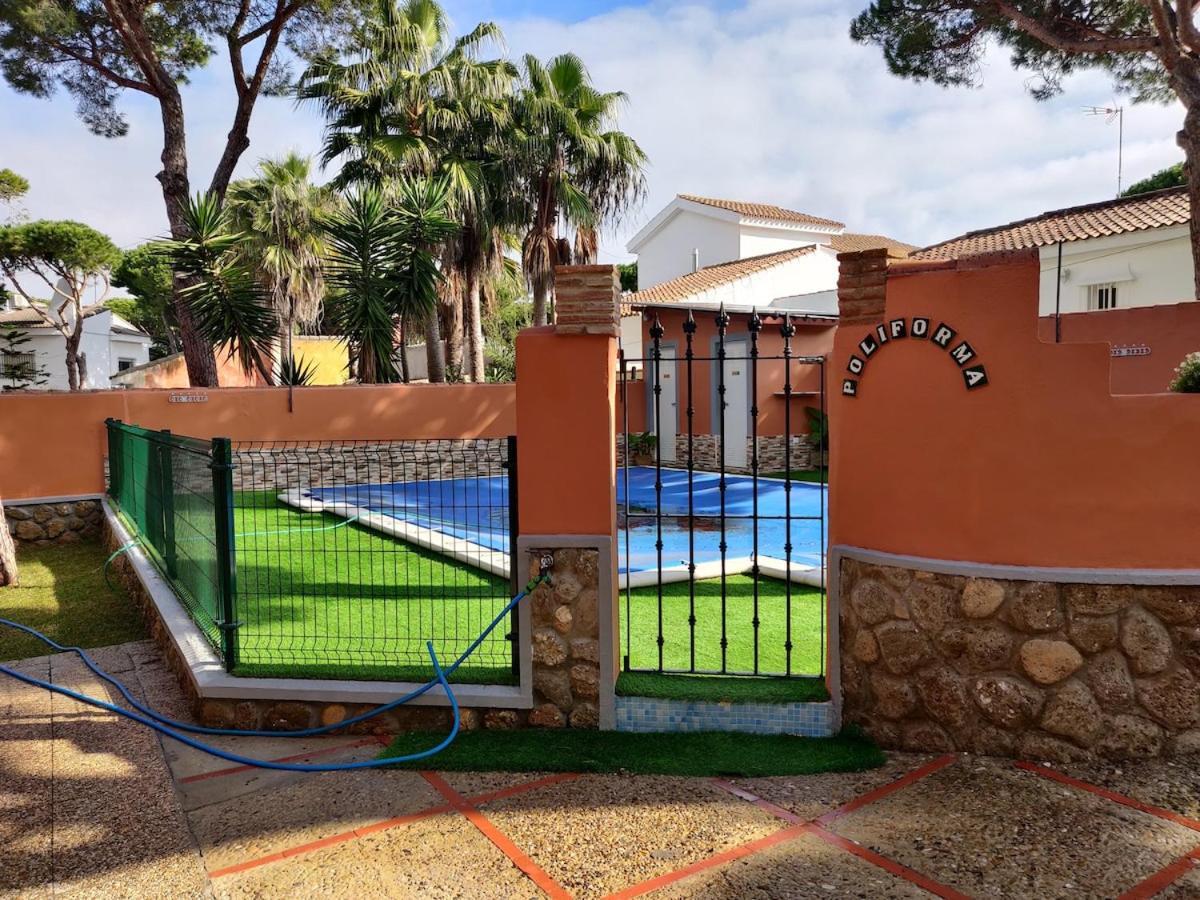 Chalet Los Pinos Con Piscina Privada Ново-Санкти-Петри Экстерьер фото